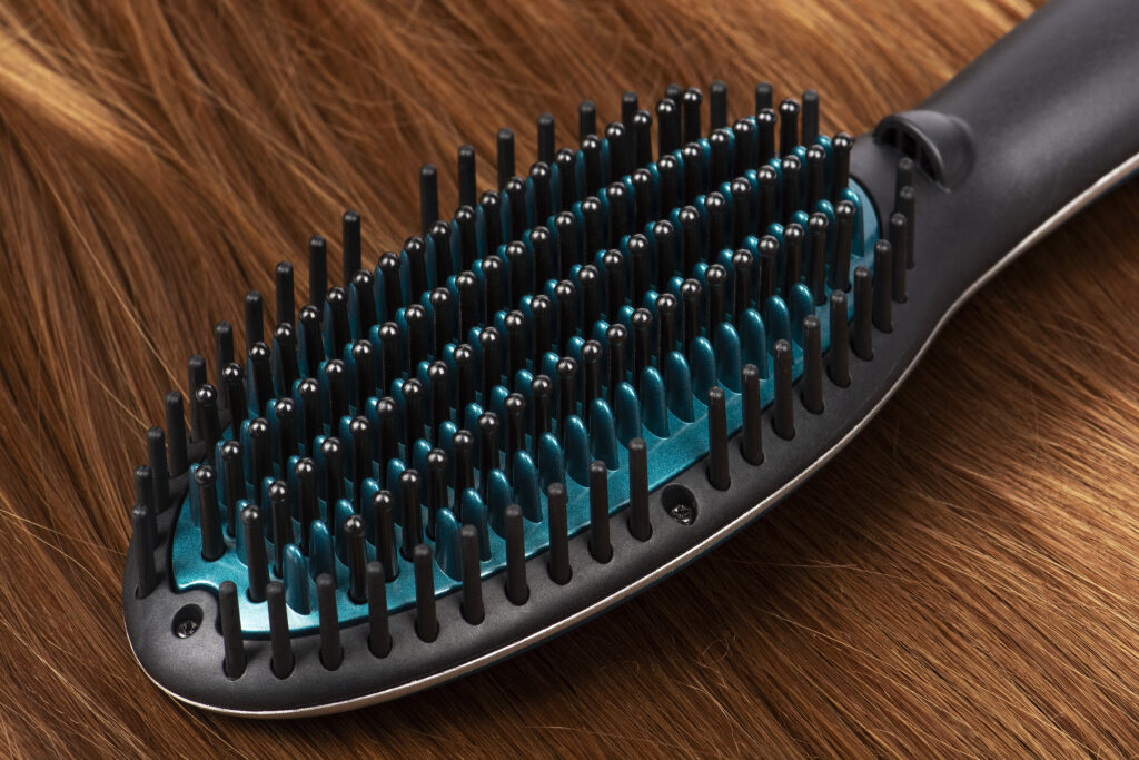 hair-straightening-brush-2023-11-27