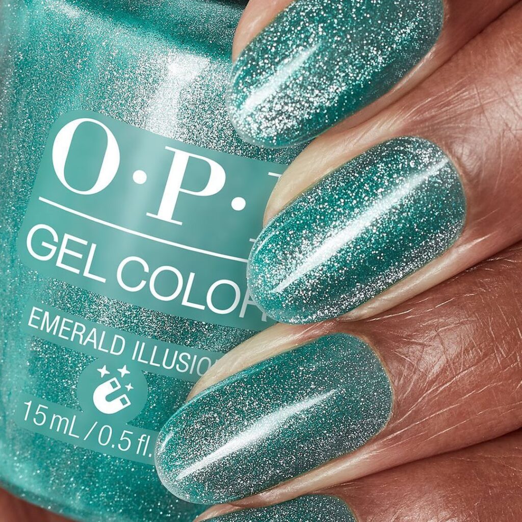 Emerald Illusion shade from OPI Velvet Vision Gel Effects