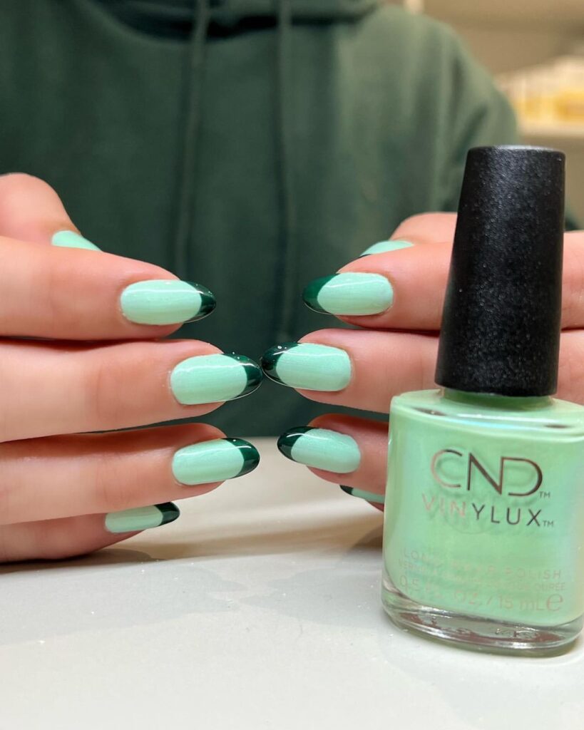 The gorgeous new CND spring shade, Mint & Meditation, paired with shade Aura on the tips.
Available in CND SHELLAC Gel Polish and CND VINYLUX Long Wear Polish