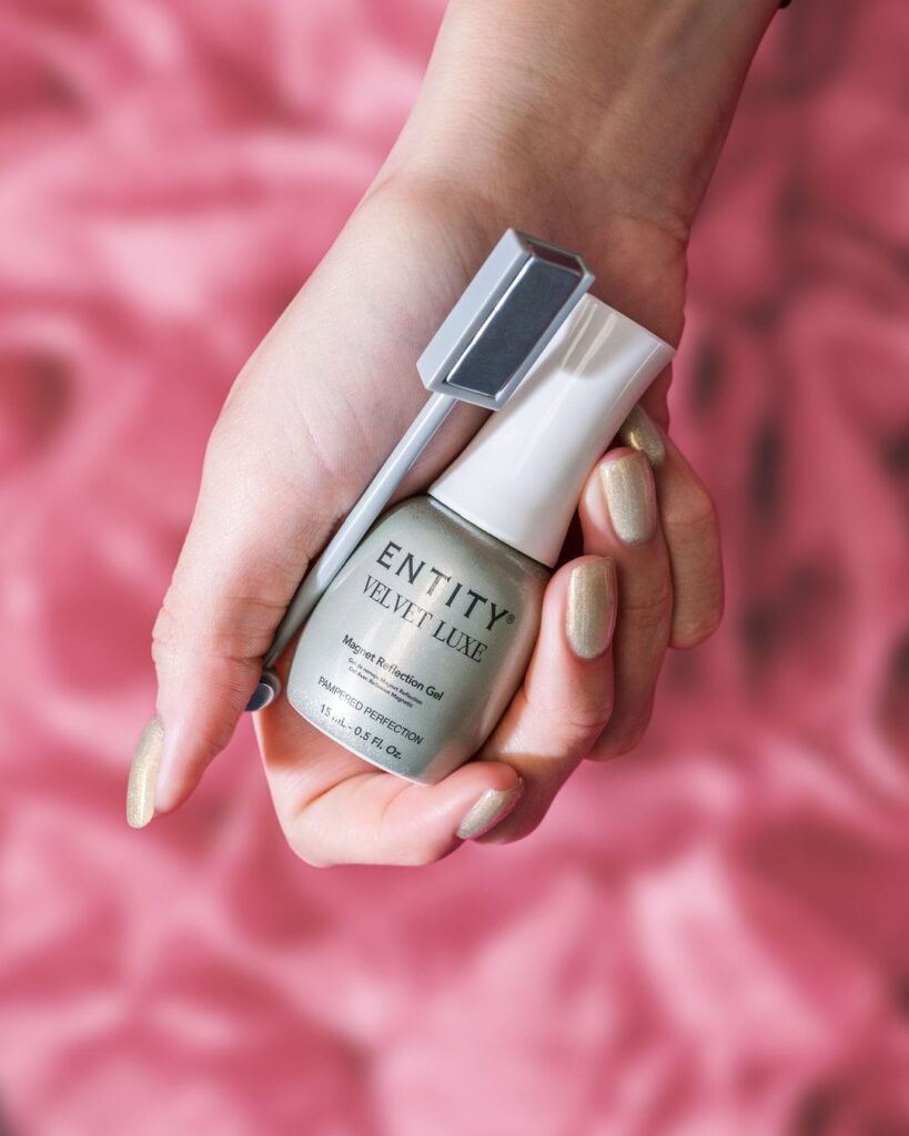 Brighten up your day and your mani with this instant shine Pampered Perfection!  Entity Velvet Luxe. Magnetic Gel Polish