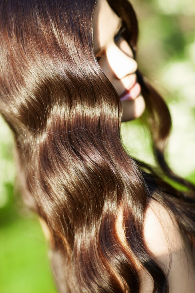 effortless beach waves hair. long hair. wave nails. shiny hair