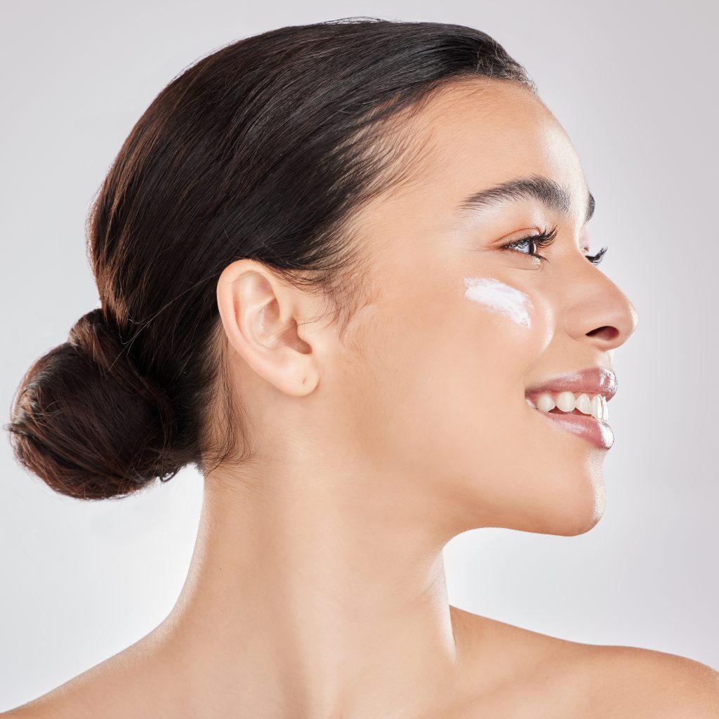 Face Hydration. Just one swipe. Facial cream. skincare.